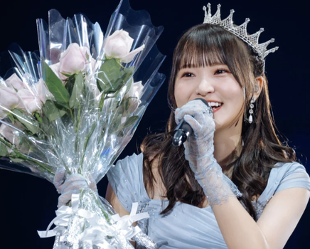 写真集を下から覗き込む鈴木佑捺ちゃんワロタｗ【乃木坂46】
 | アイドルまとめ速報 ドル速(ピックアップ4)