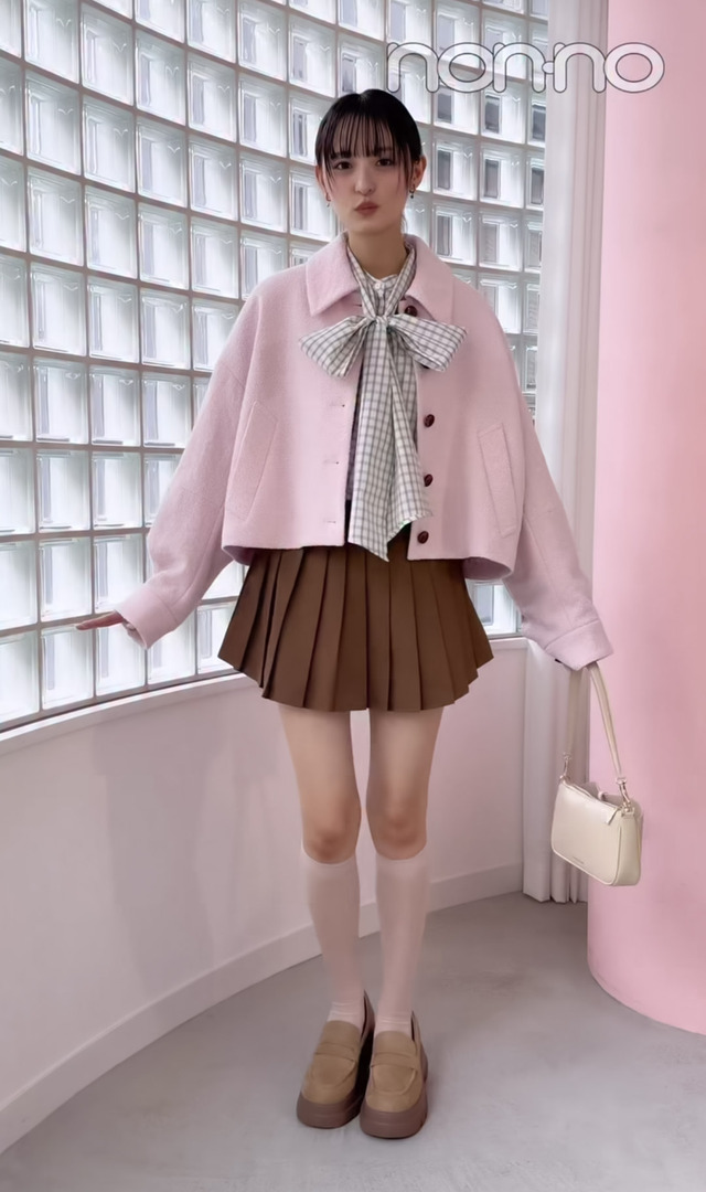 乃木坂のとある曲のポーズを披露した動画を投稿(2日目)！！！【乃木坂46】
 | アイドルまとめ速報 ドル速(ピックアップ1)