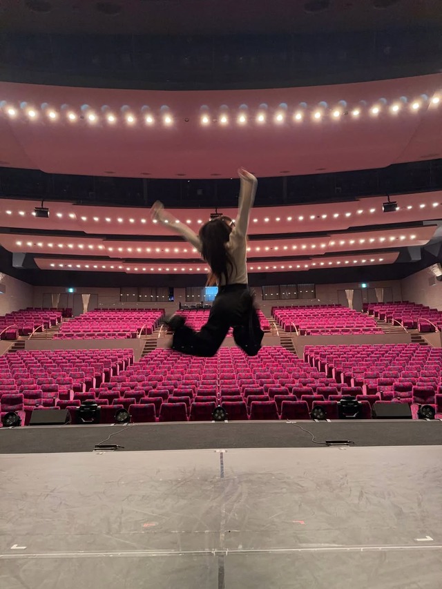 【gif】増田三莉音ちゃんの胸のドキドキを手で確認する瀬戸口心月ちゃんｗ【乃木坂46】
 | アイドルまとめ速報 ドル速(ピックアップ2)