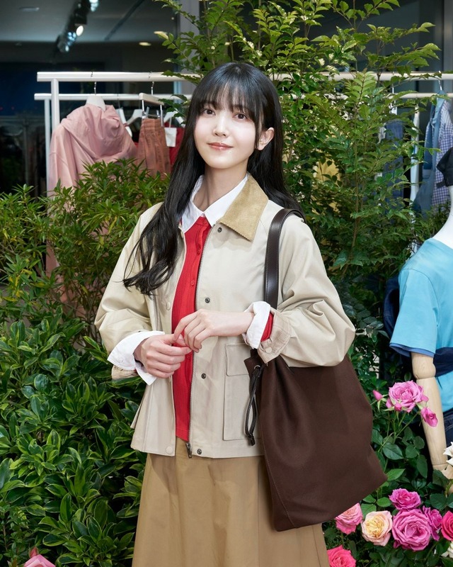 ユニクロ公式アカウントに久保史緒里ちゃんが登場!!!【元乃木坂46】 | ユニクロ公式アカウントに久保史緒里ちゃんが登場!!!【元乃木坂46】 | アイドルまとめ速報 ドル速(画像01165620348167_2) ユニクロ公式アカウントに久保史緒里ちゃんが登場!!!【元乃木坂46】 | ユニクロ公式アカウントに久保史緒里ちゃんが登場!!!【元乃木坂46】 | アイドルまとめ速報 ドル速(画像01165620348167_2)