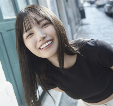 【速報】谷口愛季さん、パツパツのスーツで『線』がくっきりと・・・
 | アイドルまとめ速報 ドル速(ピックアップ7)