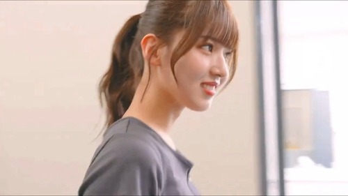 矢久保美緒ちゃんがまさかの金髪に！！！！！！【元乃木坂46】
 | アイドルまとめ速報 ドル速(最新記事1)