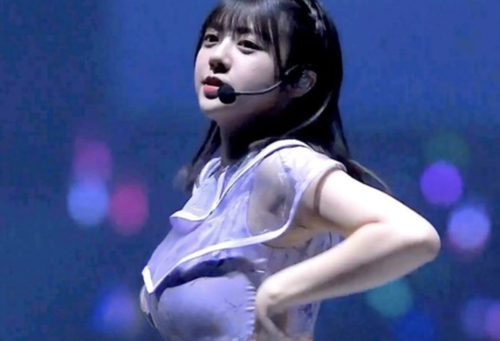 矢田「Wセンター期間は先輩と打ち解けられなくて瀬戸口と廊下でご飯を食べてた」
 | アイドルまとめ速報 ドル速(ピックアップ6)