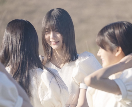 【悲報】AKB48の最新ライブのセトリwwwwwwwwww
 | アイドルまとめ速報 ドル速(ピックアップ8)