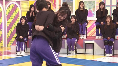【朗報】冨里奈央vs金川紗耶の相撲、抜きどころがエグい件wwwwww | 【朗報】冨里奈央vs金川紗耶の相撲、抜きどころがエグい件wwwwww | アイドルまとめ速報 ドル速(画像15211855759566_2)