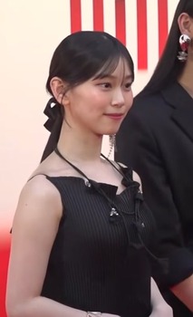 櫻坂46のエース格さん、二の腕が素晴らしくムチムチすぎる【画像】 | 櫻坂46のエース格さん、二の腕が素晴らしくムチムチすぎる【画像】 | アイドルまとめ速報 ドル速(画像20200904484875_2)