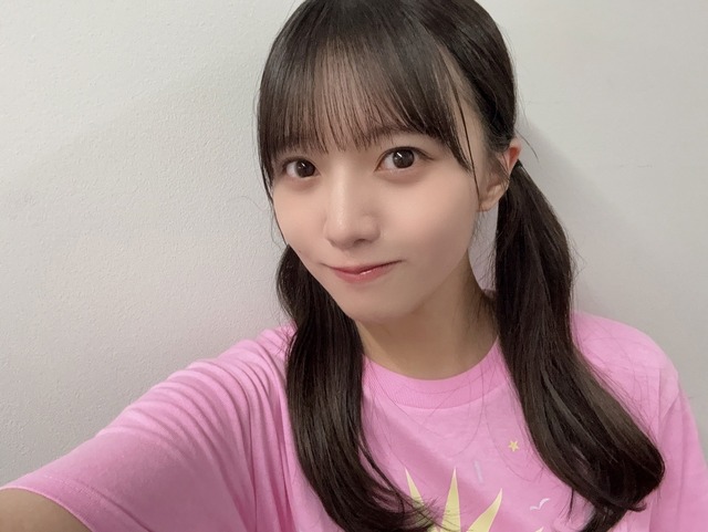 【画像】柴田柚菜の等身大パネル、美しすぎるけどなんでアンダーなん？
 | アイドルまとめ速報 ドル速(最新記事1)