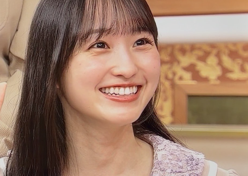 6期生全員出演の｢メイク キープ ミスト｣ WEBCMのダイジェスト篇公開！！！【乃木坂46】
 | アイドルまとめ速報 ドル速(ピックアップ5)