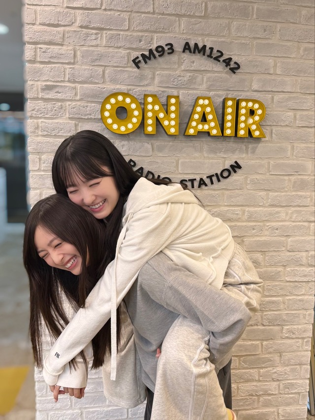 Xに『aobazaka46』のアカウントが新設...そのbioの欄には
 | アイドルまとめ速報 ドル速(ピックアップ8)