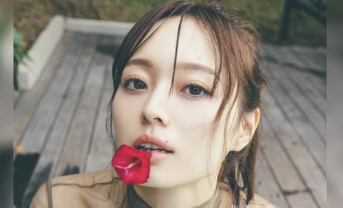 【速報】佐藤璃果さん、宣材写真が完全に売れない櫻坂になってしまう
 | アイドルまとめ速報 ドル速(ピックアップ7)